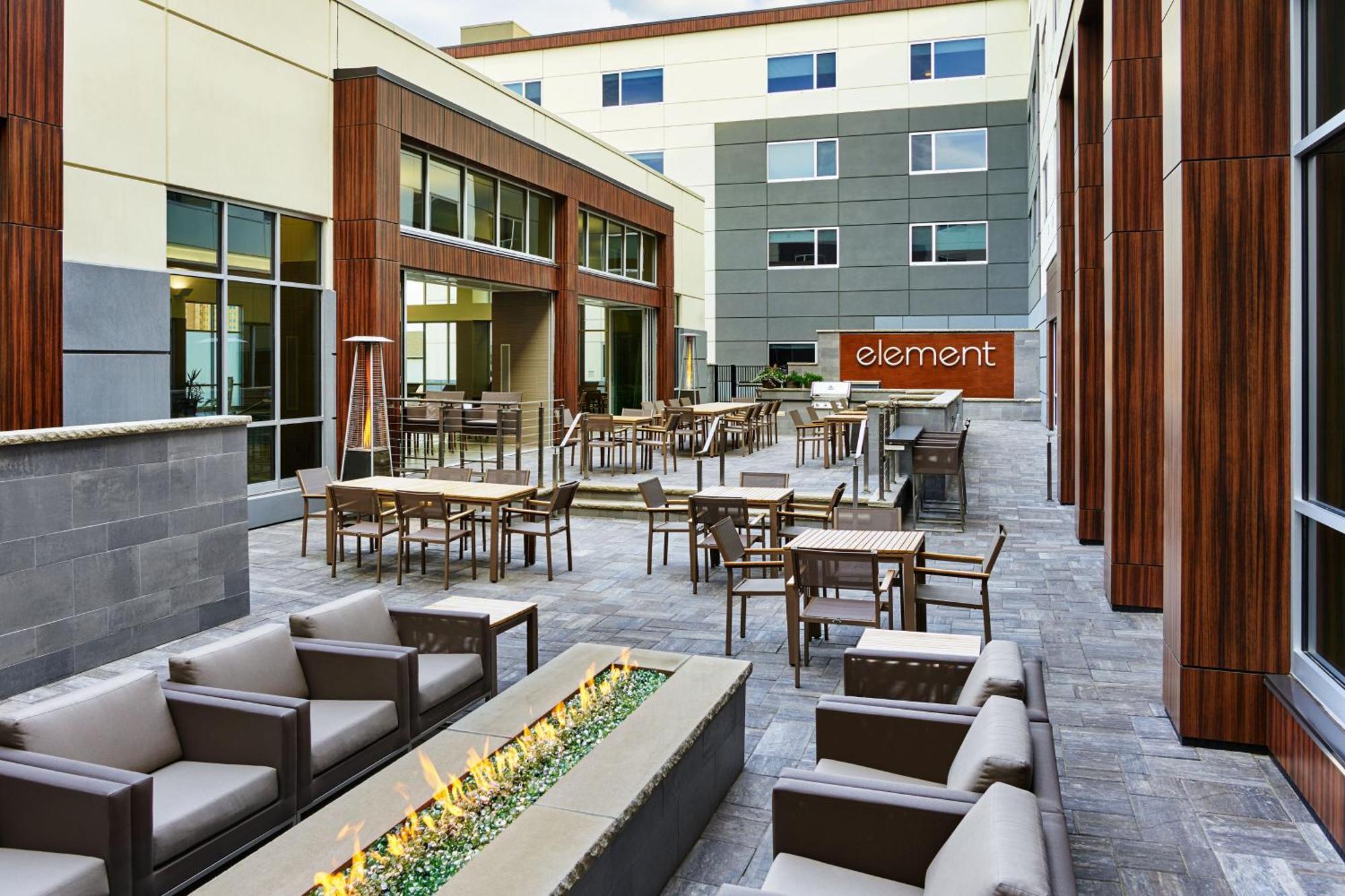 Hotel Element Fargo West Fargo Exterior foto